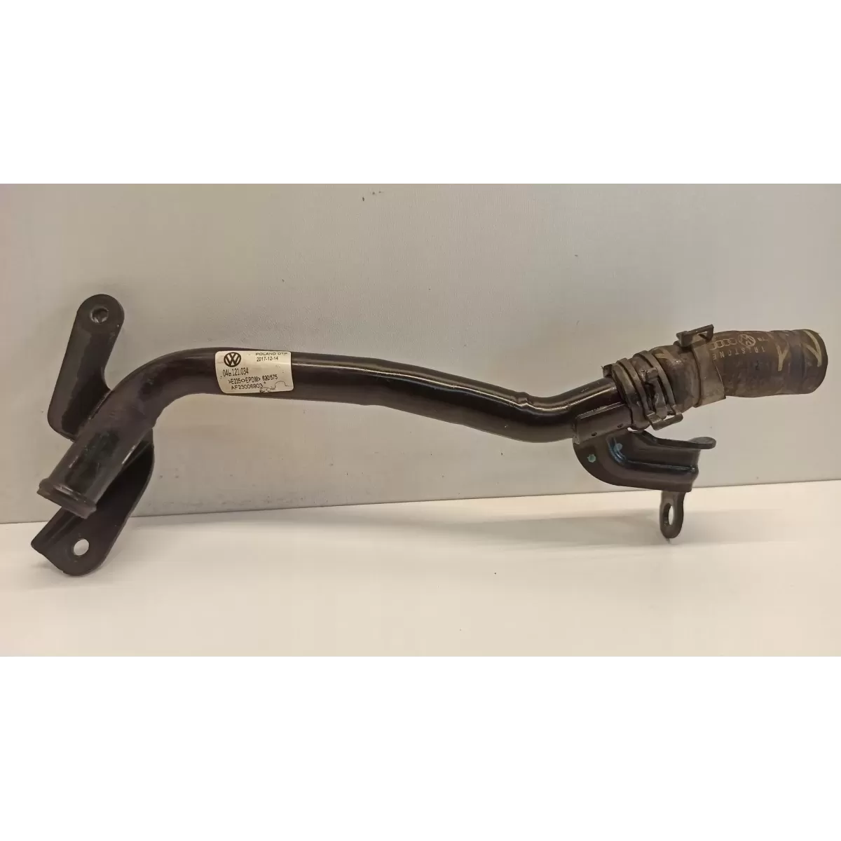 VW TRANSPORTER T6 RURA PRZEWÓD WODY 04L121034