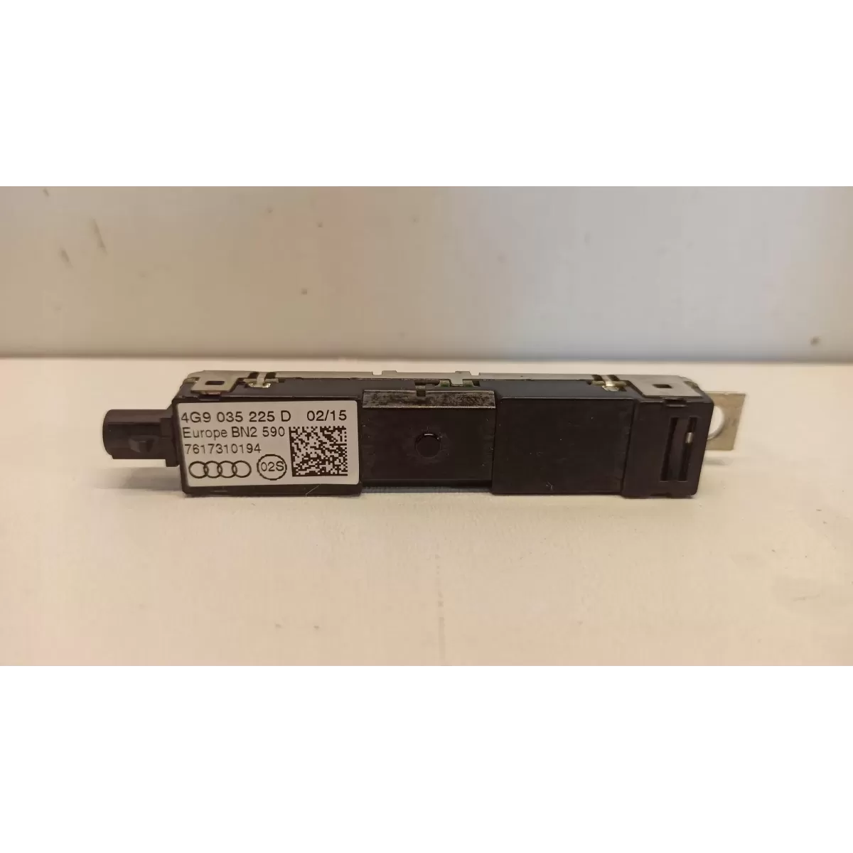 AUDI A6 C7 WZMACNIACZ ANTENY 4G9035225D