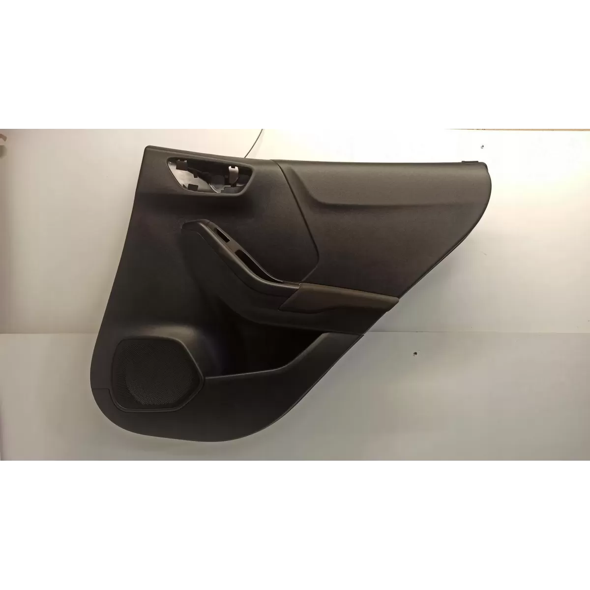 FORD PUMA MK2 BOCZEK DRZWI PRAWY TYŁ L1TB-S27454-A