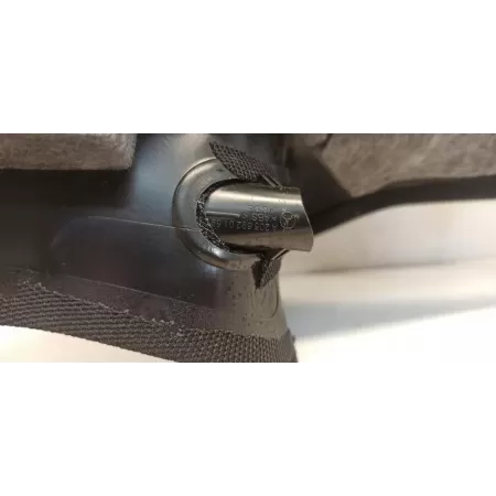 MERCEDES W205 OSŁONA SŁUPKA LEWY TYŁ A2056900125