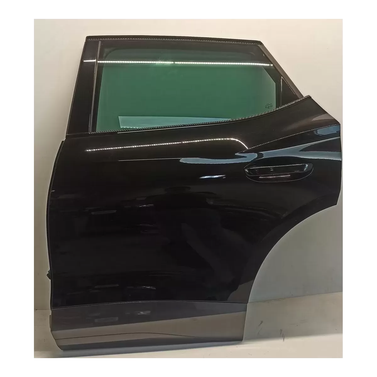 CUPRA FORMENTOR DZRWI LEWY TYŁ 2023 LY9T CUPRA FORMENTOR DZRWI LEWY TYŁ 2023 LY9T