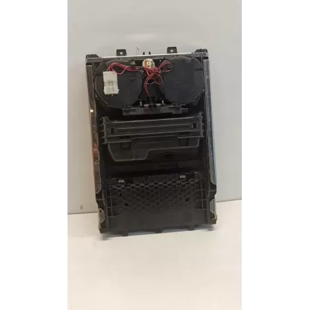 BMW 7 G11 SCHOWEK NA KUBKI DEKOR TUNELU 9302629