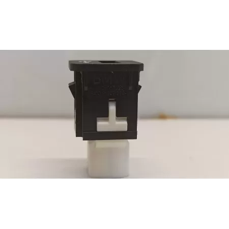 BMW 7 G11 GNIAZDO PORT USB 9229294