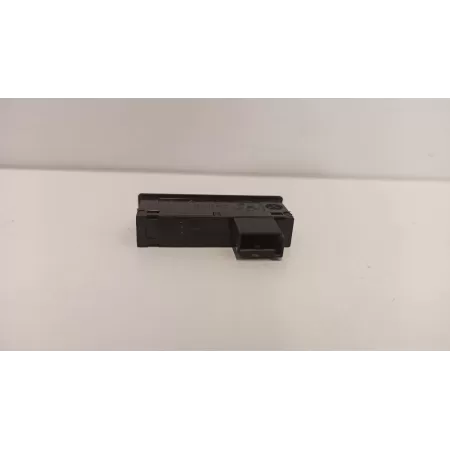 BMW 7 G11 PRZEŁĄCZNIK BLOKADY KLAPY 9253780