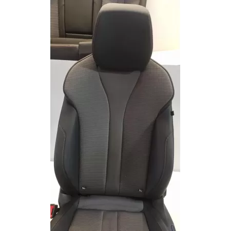 SKODA ENYAQ FOTELE KANAPA