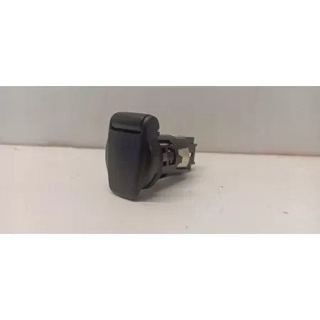 DACIA SANDERO STEPWAY III GNIAZDO ZAPALNICZKI