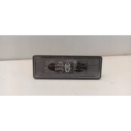 DACIA SANDERO STEPWAY III LAMPKA TABLICY REJESTRACYJNEJ 265101139R