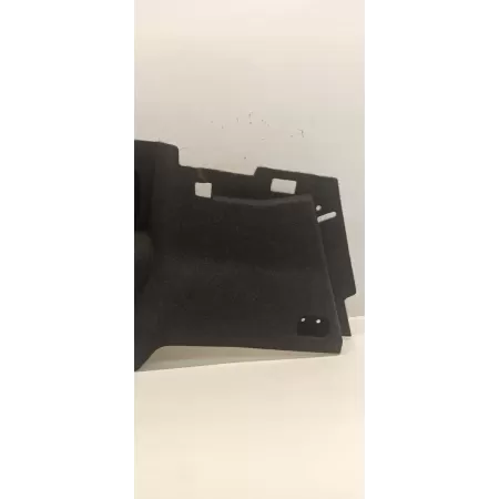 VOLVO XC40 BOCZEK BAGAŻNIKA LEWY 31440891