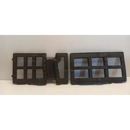 VOLVO XC40 STYROPIAN WSPORNIK PODŁOGI 32241688 32241687