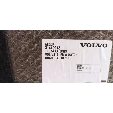VOLVO XC40 PODŁOGA WYKŁADZINA BAGAŻNIKA 31440913