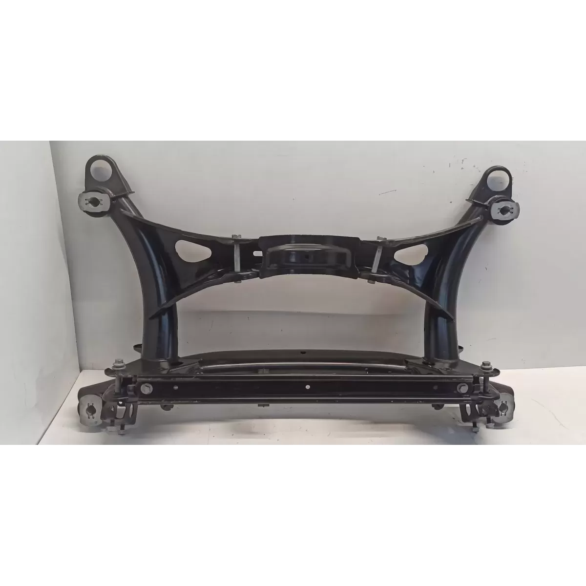 VOLVO XC40 SANKI WÓZEK TYŁ 32246360