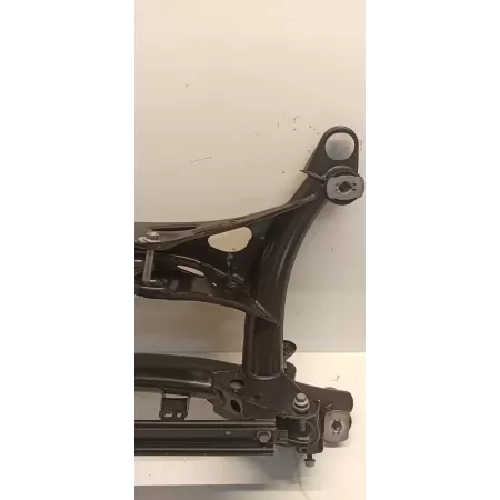 VOLVO XC40 SANKI WÓZEK TYŁ 32246360
