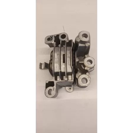 VOLVO XC40 PODUSZKA SILNIKA T4 32139920