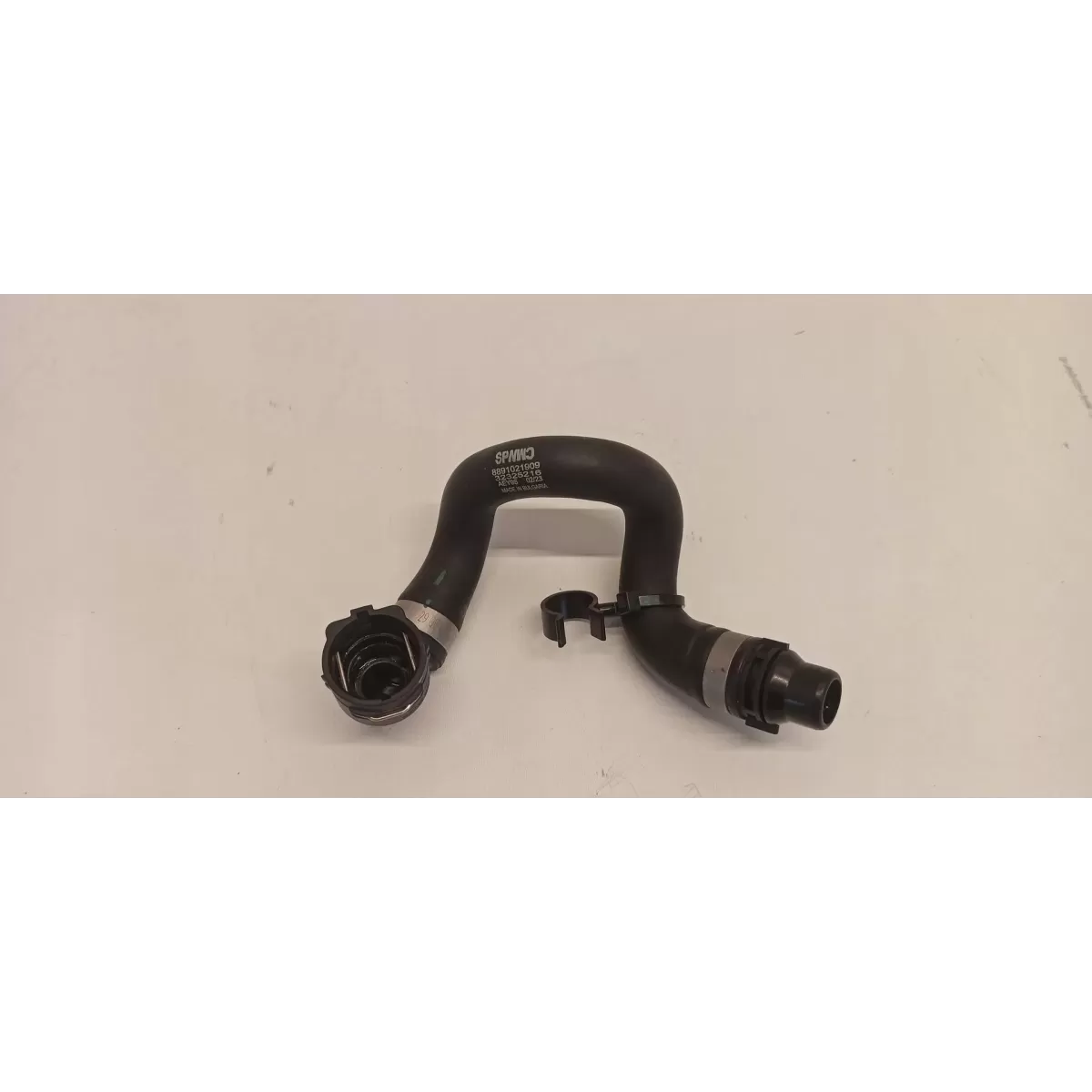 VOLVO XC40 RURA PRZEWÓD WODY 32325216
