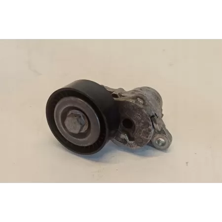 CUPRA FORMENTOR NAPINACZ PASKA ROLKA 04E145299N