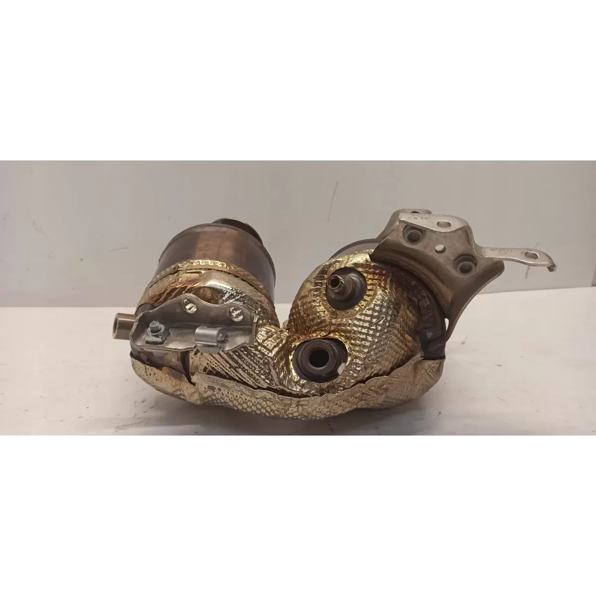 SKODA KAROQ KATALIZATOR FILTR CZĄSTEK STAŁYCH 05E131723E