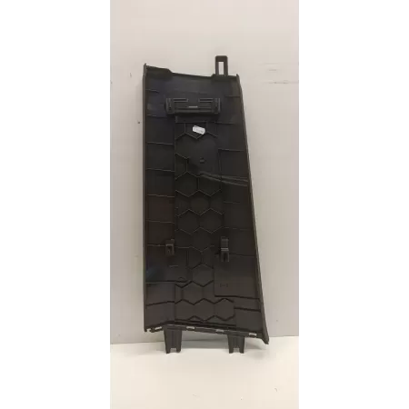 SKODA KAROQ OSŁONA SŁUPKA PRAWA 57A867240