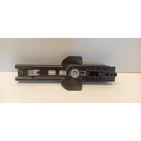 VOLVO XC40 REGULACJA PASA 32341210