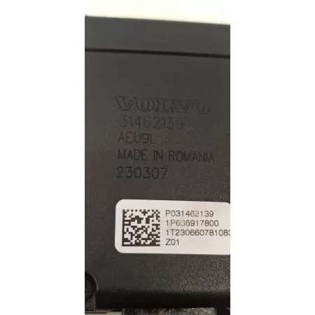 VOLVO XC40 ZAPINKA PASA 31462139