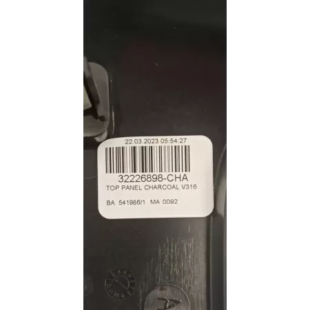 VOLVO XC40 OSŁONA RAMKA TUNELU 32226898