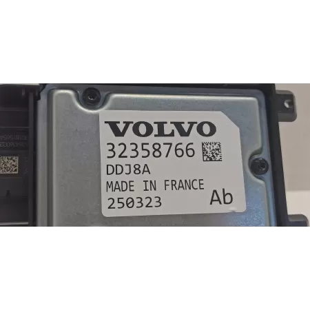 VOLVO XC40 STEROWNIK ZDERZAKA 32358766