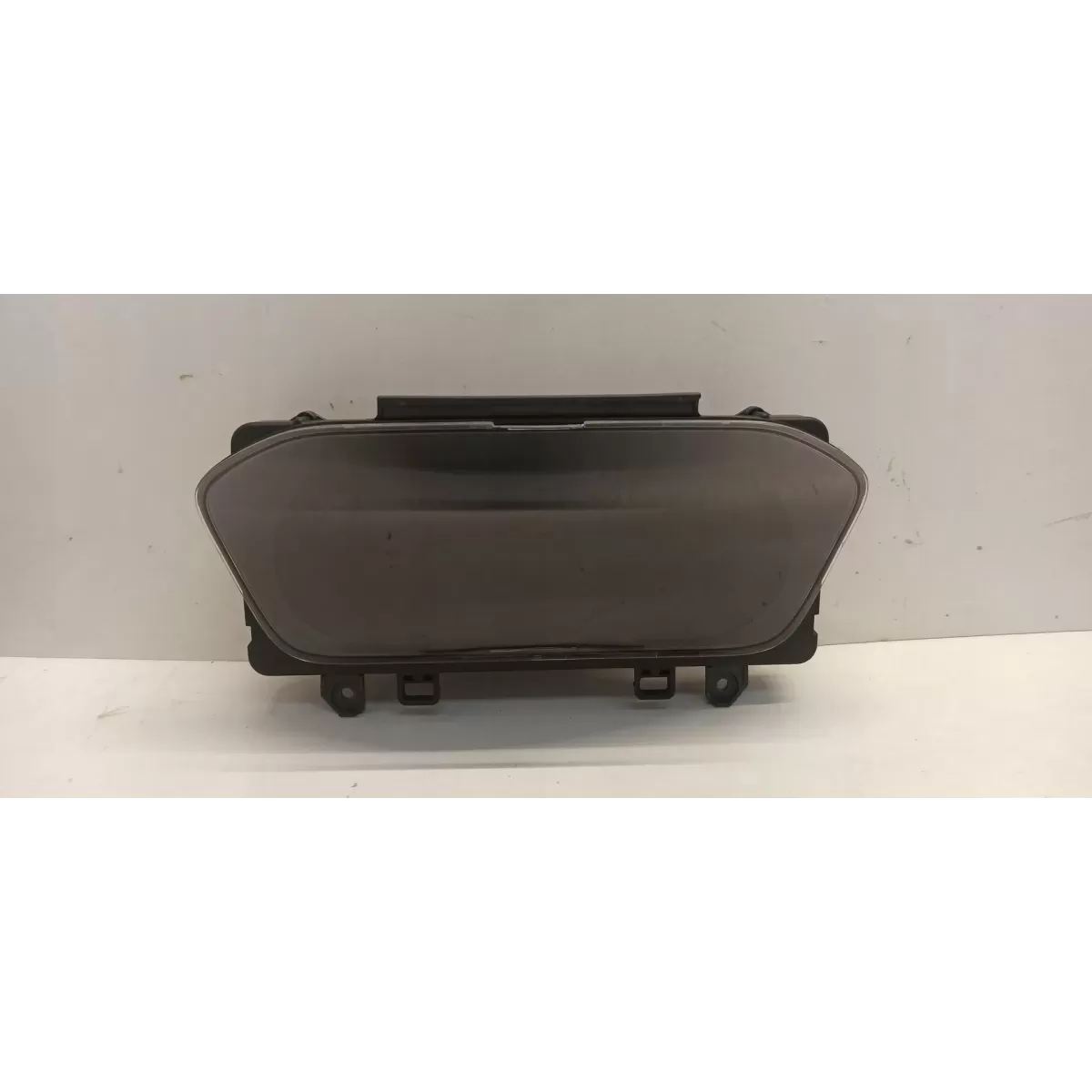 VOLVO XC40 LICZNIK ZEGARY 32374575