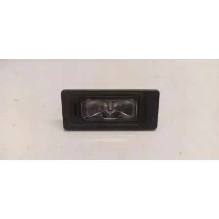 CUPRA FORMENTOR LAMPKA TABLICY REJESTRACYJNEJ