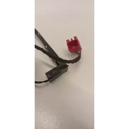 AUDI Q3 LED BOCZKA DRZWI PRAWY PRZÓD 83A947196