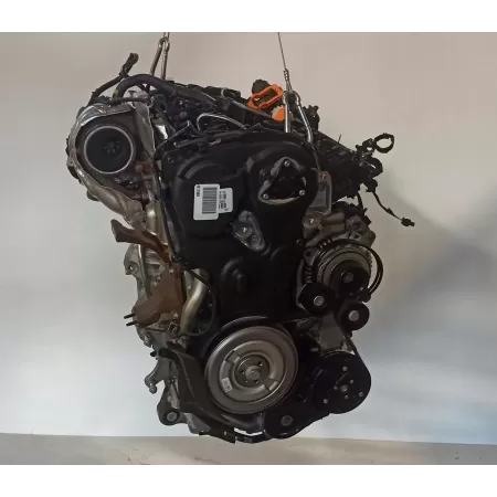 VOLVO XC40 SILNIK B420T4 2023 4TYS KM