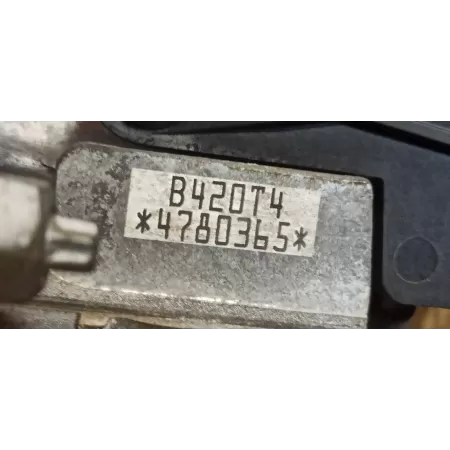 VOLVO XC40 SILNIK B420T4 2023 4TYS KM