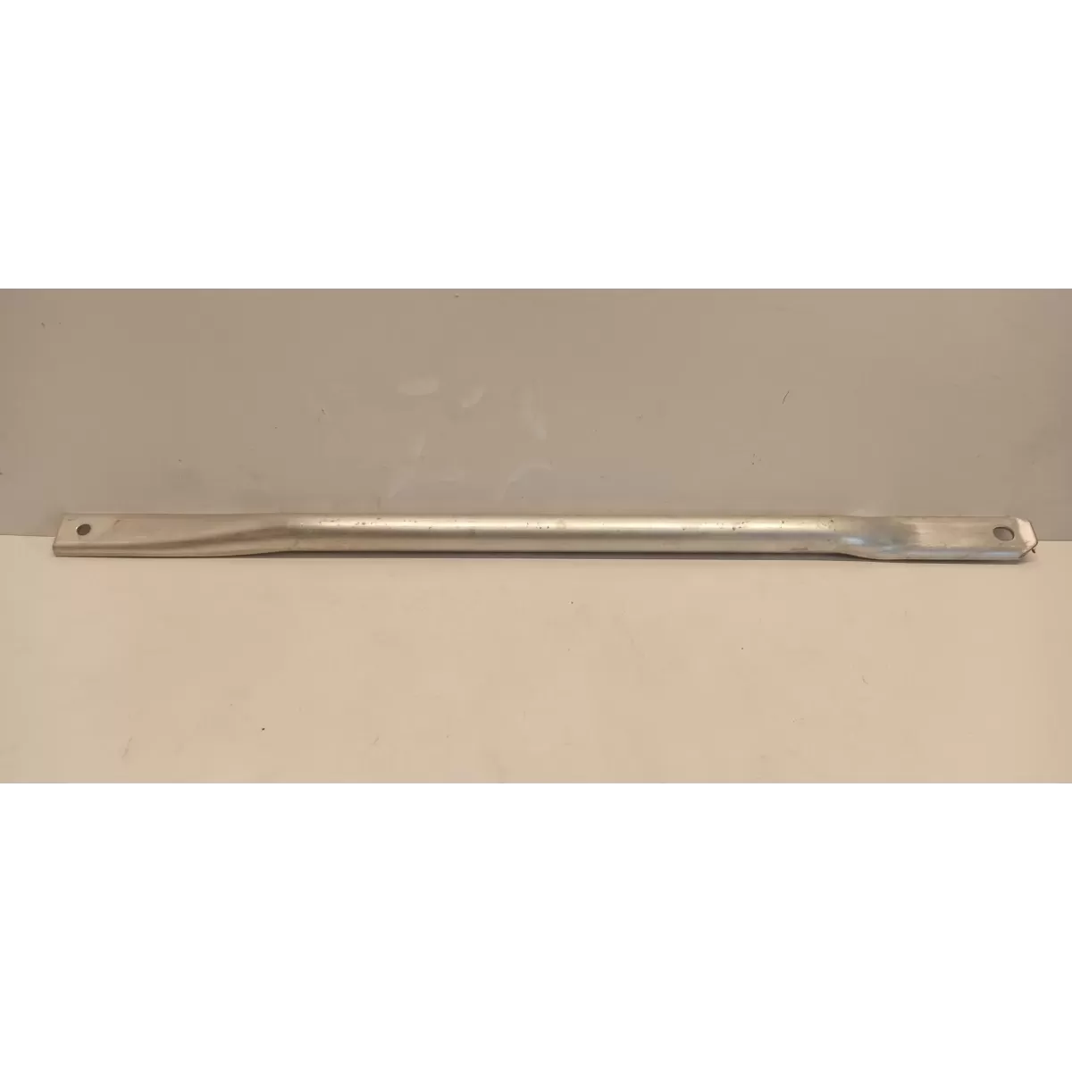 MERCEDES W205 WSPORNIK ROZPÓRKA A2056280724