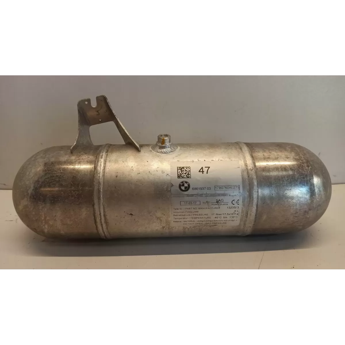 BMW 7 G11 ZBIORNIK POWIETRZA 6861937