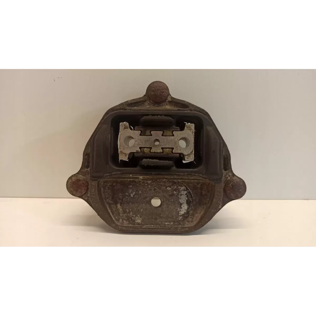 AUDI A4 B8 PODUSZKA SKRZYNI BIEGÓW 8K0399151