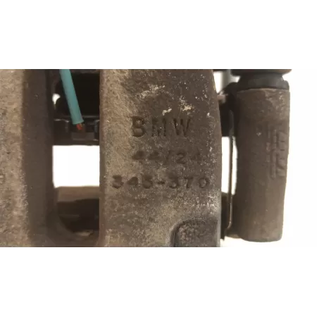 BMW 7 G11 ZACISK HAMULCOWY PRAWY TYŁ 6870572