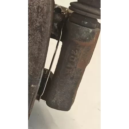 BMW 7 G11 ZACISK HAMULCOWY LEWY TYŁ 6870571