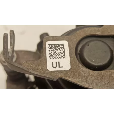 BMW 7 G11 ZACISK HAMULCOWY LEWY TYŁ 6870571