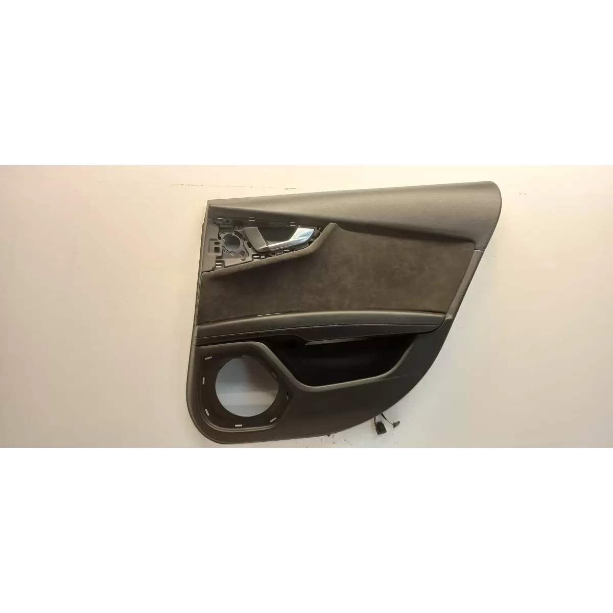 AUDI A7 BOCZEK DRZWI PRAWY TYŁ 4G8867306
