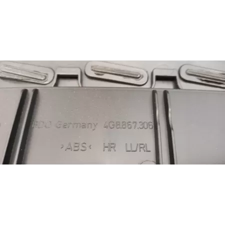 AUDI A7 BOCZEK DRZWI PRAWY TYŁ 4G8867306