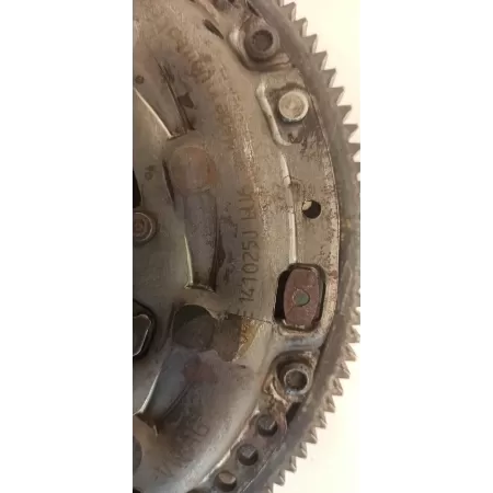 SEAT ATECA SPRZĘGŁO KOŁO DWUMAS 04E141025J 04E105266N