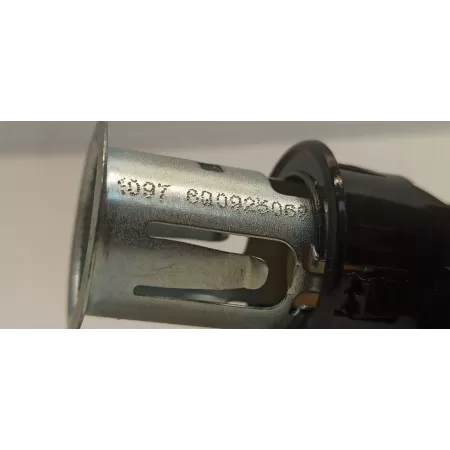 SEAT ATECA GNIAZDO ZAPALNICZKI 6Q0925069