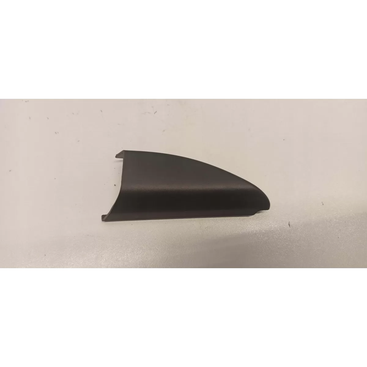 SEAT ATECA TRÓJKĄT OSŁONA LUSTERKA PRAWA 575837974 SEAT ATECA TRÓJKĄT OSŁONA LUSTERKA PRAWA 575837974