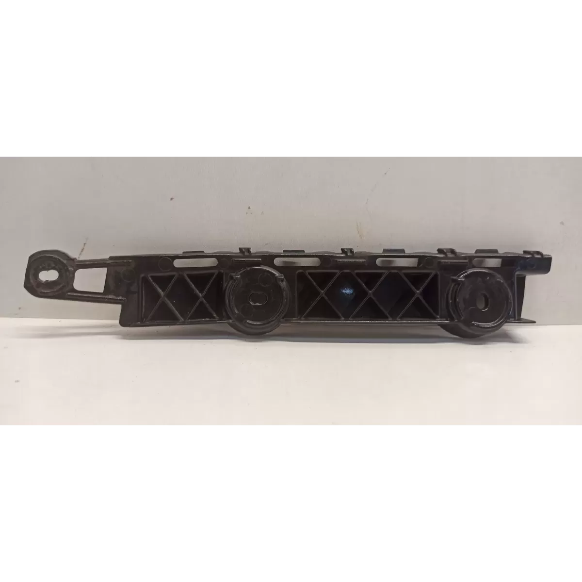 SKODA KODIAQ ŚLIZG ZDERZAKA PRAWY TYŁ 565807394