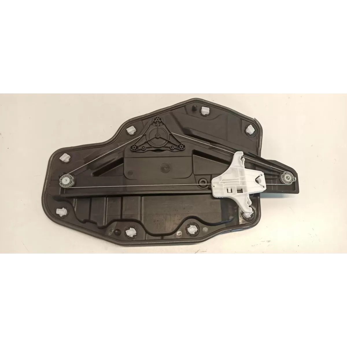 SKODA ENYAQ MECHANIZM SZYBY PRAWY TYŁ 5LA839656B