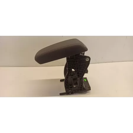 SEAT ATECA PODŁOKIETNIK TUNEL 575864207G