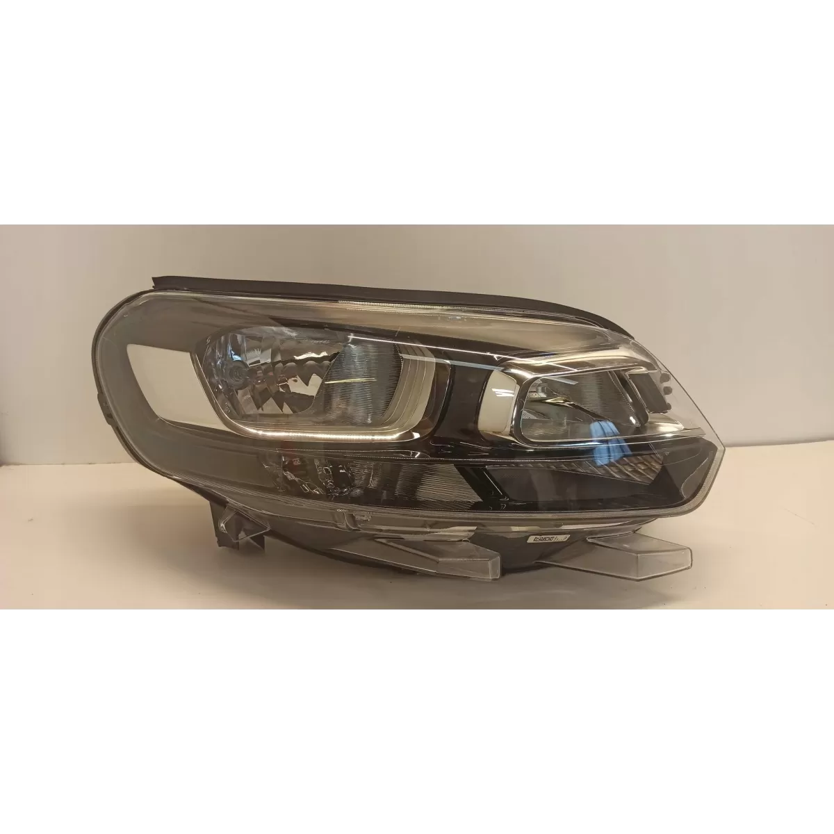 OPEL VIVARO C LAMPA PRAWY PRZÓD ANGLIK RHD 9808567880 OPEL VIVARO C LAMPA PRAWY PRZÓD ANGLIK RHD 9808567880