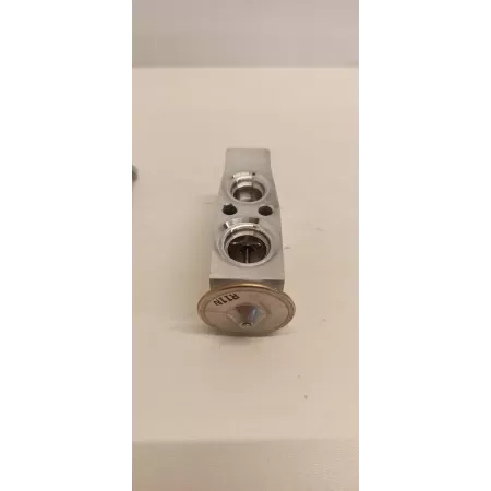 SEAT TARRACO ZAWÓR ROZPRĘŻNY 5WC816103