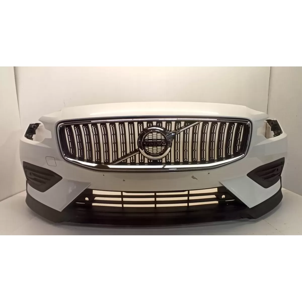 VOLVO V60 CC ZDERZAK PRZÓD 2022 707