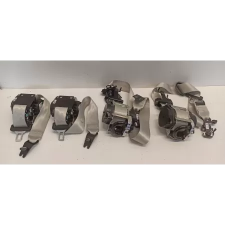 VOLVO V60 CC PASY BEZPIECZEŃSTWA KOMPLET 31462757 32149099 32149113 2022