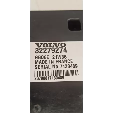 VOLVO V60 CC CZYTNIK KARTY 32279274