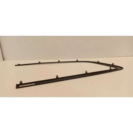 VOLVO V60 CC LISTWA SZYBY KAROSERYJNEJ TYŁ PRAWA 32312196